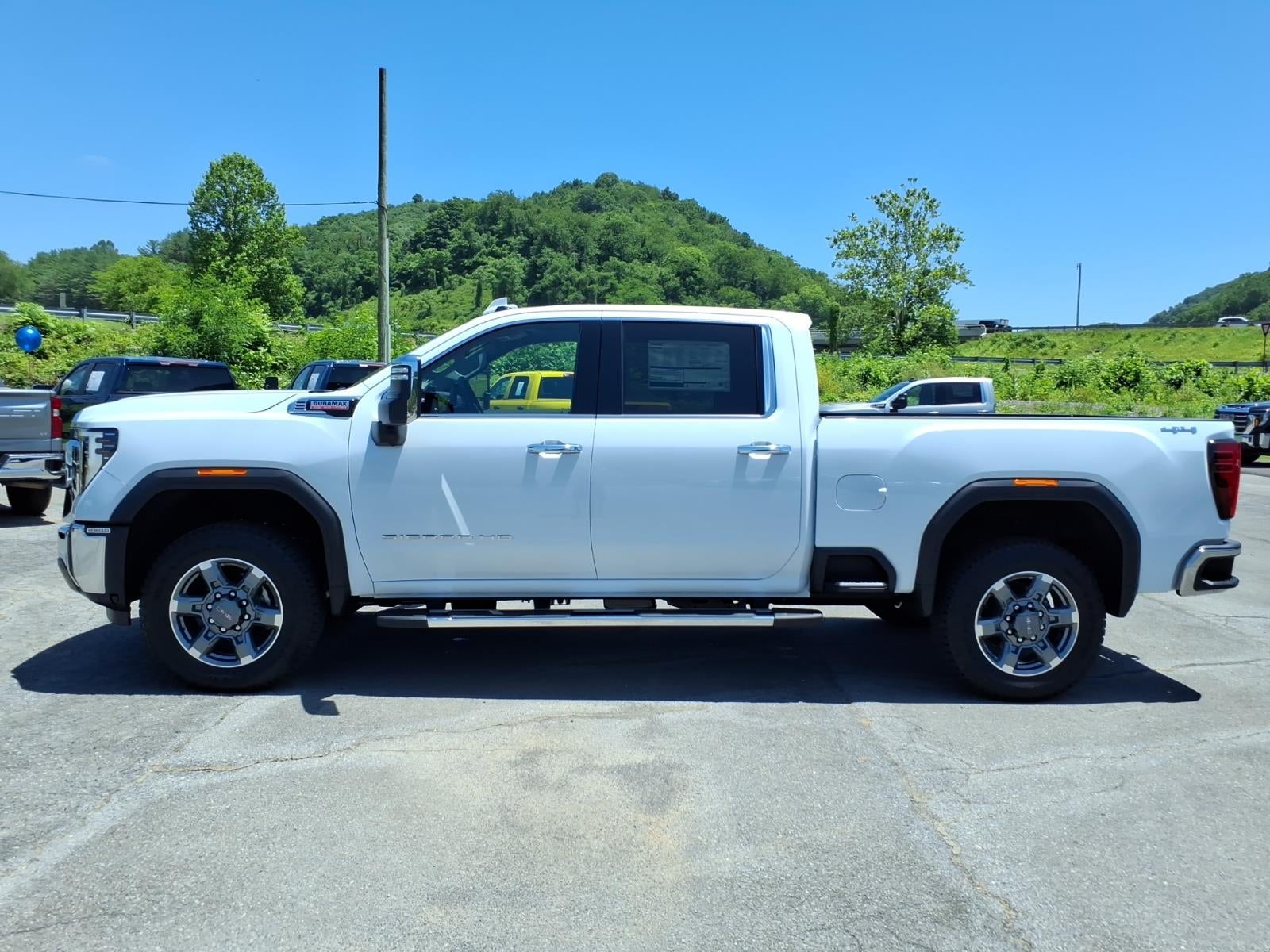 2026 GMC Sierra 2500 HD — side profile view