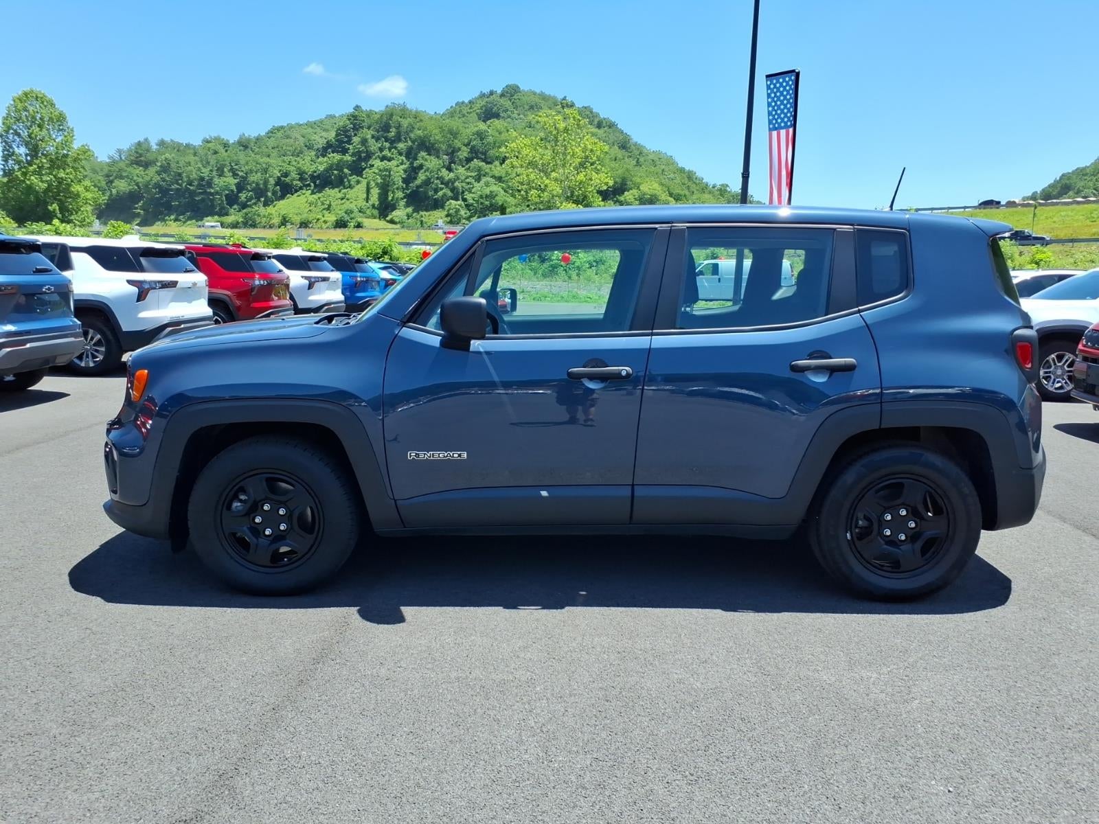 2021 Jeep Renegade — side profile view